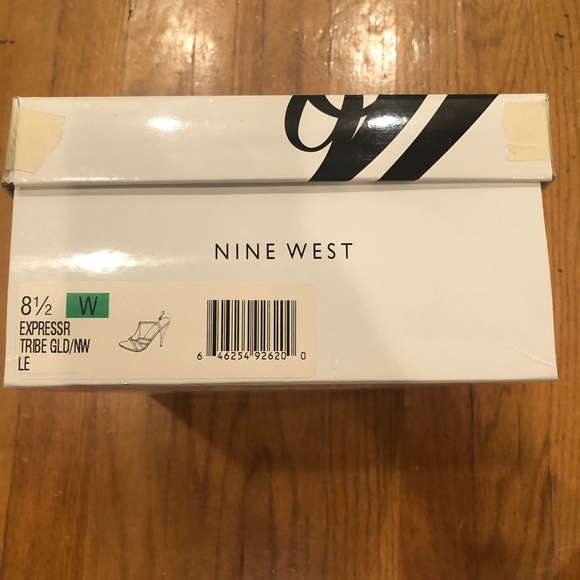 Nine West. Size 8.5. Gold heels. - Picture 4 of 4